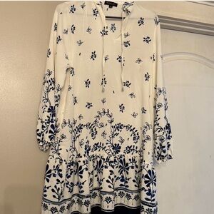 Rachel Zoe White and Blue Floral Long Sleeve Dress